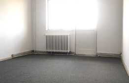 Se vinde URGENT! Apartament 3 camere decomandat, 67 mp utili, zona strazii Izlazului. Optional si garaj.