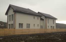 Duplex de vanzare finisata, 113 mp, teren 380 mp in Sannicoara!