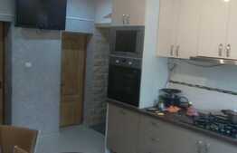 De vanzare casa 76 mp, curte comuna!