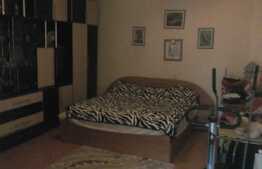 De vanzare casa 76 mp, curte comuna!