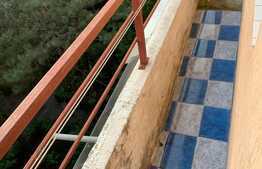 Apartament 3 camere, structurat pe 2 niveluri , 76 mp, zona Hotel Royal !