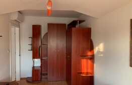Apartament 3 camere, structurat pe 2 niveluri , 76 mp, zona Hotel Royal !