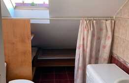 Apartament 3 camere, structurat pe 2 niveluri , 76 mp, zona Hotel Royal !