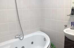 Apartament de vanzare, 2 camere, decomandat, TOTUL NOU, zona strazii Teilor! 