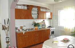 Acces facil! 2 cam, 54 mp utili!