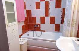 Apartament 3 camere, 67 mp, loc parcare, zona Terra!