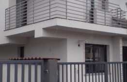 Duplex de vanzare, 90 mp, finisaje moderne, partial mobilat, zona Florilor ! 