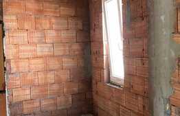 Proiect finalizat ! Duplex de vanzare, 98 mp , 4 camere, zona usor accesibila, Gilau ! 