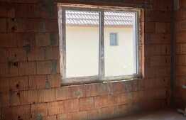 Proiect finalizat ! Duplex de vanzare, 98 mp , 4 camere, zona usor accesibila, Gilau ! 