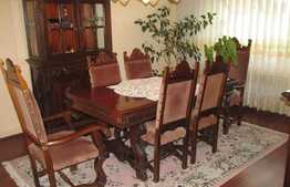 Suprafata mare inseamna relaxare! 4 camere decomandate, 96 mp utili, zona foarte buna.