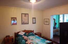 Suprafata mare inseamna relaxare! 4 camere decomandate, 96 mp utili, zona foarte buna.