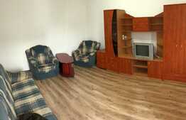 Cauti o garsoniera cu o suprafata generoasa?