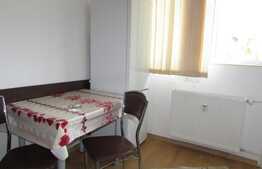 Garsoniera de inchiriat, loc de parcare, centrala termica, zona strazii Lombului