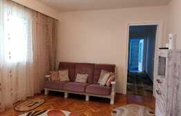 Apartament 3 camere, 75 mp, balcon inchis, parcare, mobilat modern, zona Bogdan Voda!