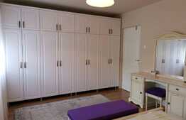 Apartament de lux, 55 mp, decomandat, parcare, zona Golden Tulip