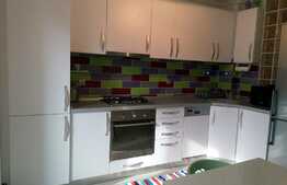 Apartament de lux, 55 mp, decomandat, parcare, zona Golden Tulip