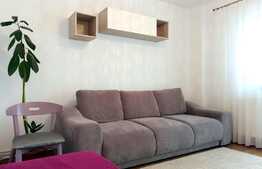 Apartament de lux, 55 mp, decomandat, parcare, zona Golden Tulip