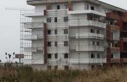 3 camere, terasa de 20.28 mp, semifinisat, zona strazii Eugen Ionescu!