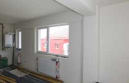 Apartament spatios cu terasa de 25 mp!  CF Disponibil! Zona cetatii! 