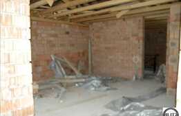 3 camere de vanzare, 100 mp, finisat