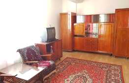 Apartament 2 camere, decomandat, zona strazii Eroilor!