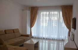 2 camere, 70 mp, mobilat lux, AC, imobil nou, zona strazii Traian