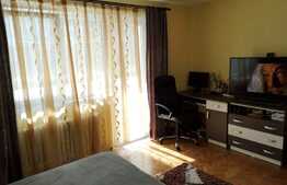 Apartament 3 camere, decomandat, zona strazii Primaverii 
