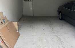 Apartament in vila, 3 camere, decomandat, garaj, boxa, zona Eremia Grigorescu