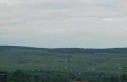 Triplex cu 5 camere, panorama deosebita, zona VIVO