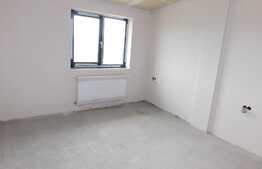 Triplex cu 5 camere, panorama deosebita, zona VIVO