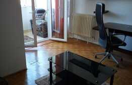 Garsoniera, 28 mp, semidecomandat, zona strazii Detunata!