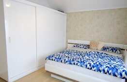 Vrei sa locuiesti in lux si sa ai o curte generoasa? Am gasit oferta potrivita!