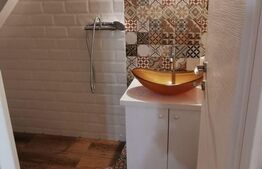 Garsoniera, 35 mp, finisaje moderne, zona Platinia