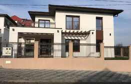 De vanzare Casa Cuplata,suprafata 150mp,1 Garaj,Situata in Zona LIDL -Buna Ziua