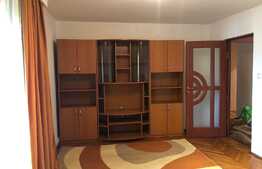 Apartament 4 camere, 77 mp, decomandat, parcare, zona Nicolae Titulescu