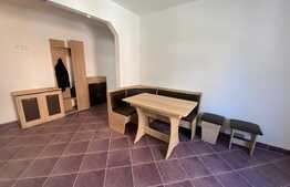 Apartament 2 camere, decomandat, loc parcare, zona strazii Eroilor!