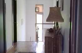 Casa superfinisata cu 600 mp teren, 5 camere, vedere panoramica!