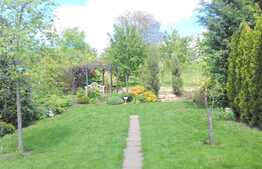 Casa de vanzare 140 mp, teren 1.000 mp, zona de case!