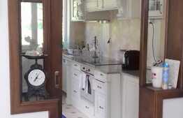 Casa de vanzare 140 mp, teren 1.000 mp, zona de case!