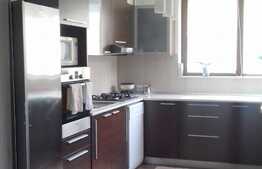 Casa tip duplex, 190 mp utili, 356 mp teren, expunere sudica!