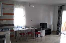 Apartament 3 camere, 75mp, loc parcare, zona linistita!
