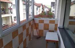 Apartament 3 camere, 75mp, loc parcare, zona linistita!