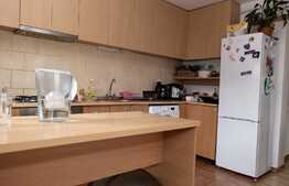 Apartament de vanzare, 43 mp, finisat si mobilat, zona Florilor 