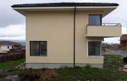 De vanzare casa individuala 133 mp, teren 410 mp, Exterior Est!