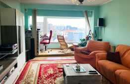 Pret redus! Apartament de 3 camere cu priveliste superba a orasului!