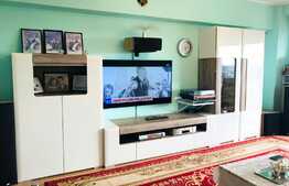 Pret redus! Apartament de 3 camere cu priveliste superba a orasului!