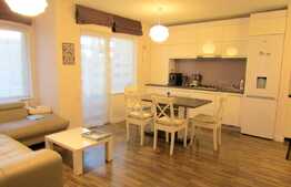 Apartament LUX! 3 camere, 59 mp, parcare! Zona Terra!
