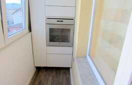 Apartament LUX! 3 camere, 59 mp, parcare! Zona Terra!