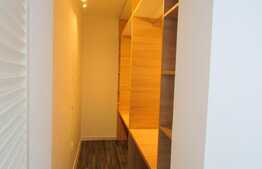 Apartament de lux! 3 camere, la cheie, parcare! Zona strazii Teilor!