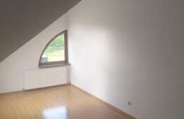 Cauti o casa care sa iti ofere liniste, libertate, panorama? Nu mai cauta, ai gasit-o!